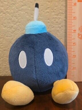 Super Mario Bob-omb Wind-Up Plush Toy Little Buddy Nintendo 2012
